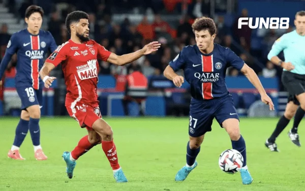 PSG được đánh giá cao trong trận đấu với Brest
