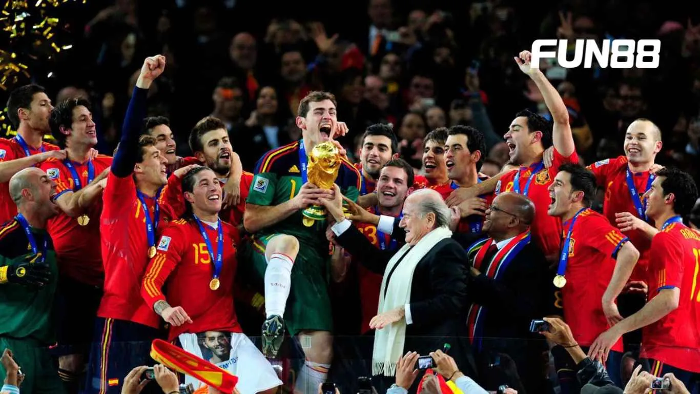 Tây Ban Nha vô địch World Cup 2010 với lối chơi tiki taka